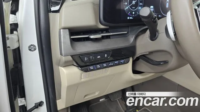 Kia Carnival 4th Gen — Фото автомобиля 17