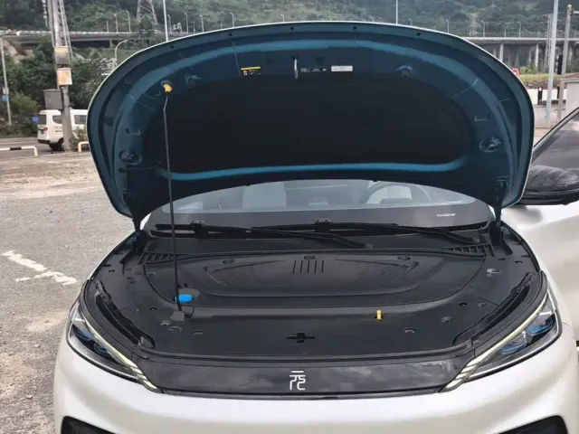 BYD Yuan PLUS — Фото автомобиля 13