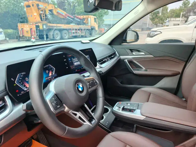 BMW X1 — Фото автомобиля 10
