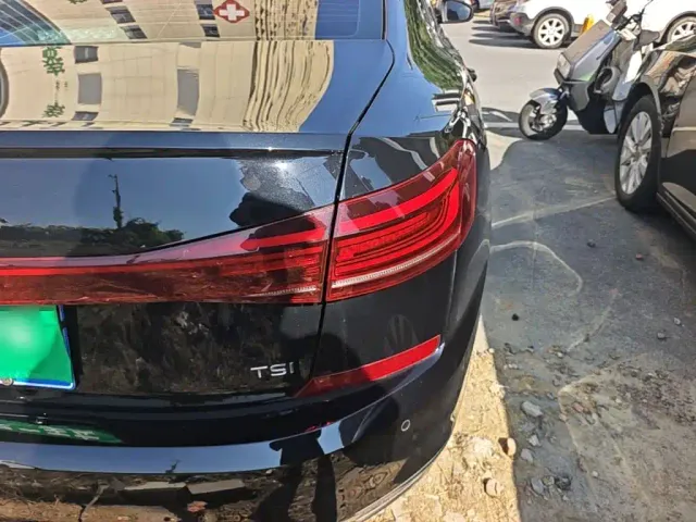 Volkswagen Passat — Фото автомобиля 7