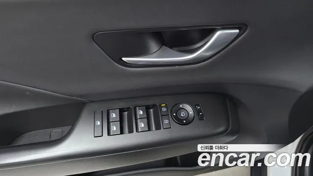 Hyundai Kona SX2 — Фото автомобиля 24