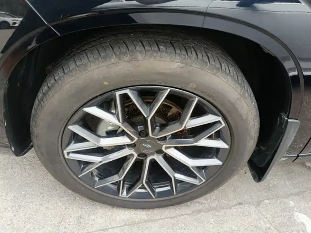 Changan Z6 — Фото автомобиля 22