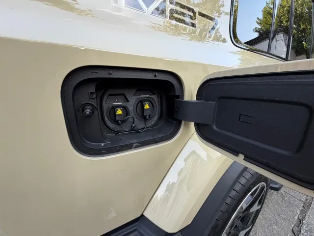iCAR V27 — Фото автомобиля 15