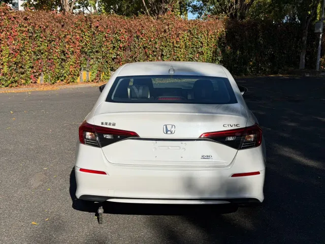 Honda Civic — Фото автомобиля 8
