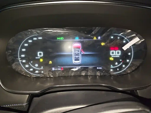 Roewe RX5 — Фото автомобиля 11