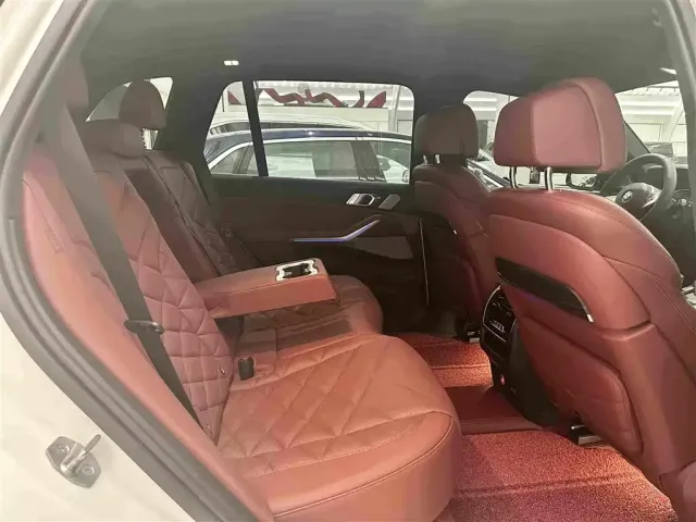 BMW X5 — Фото автомобиля 16