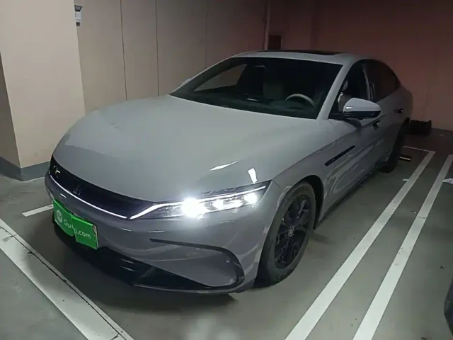 Фотография автомобиля — BYD Han