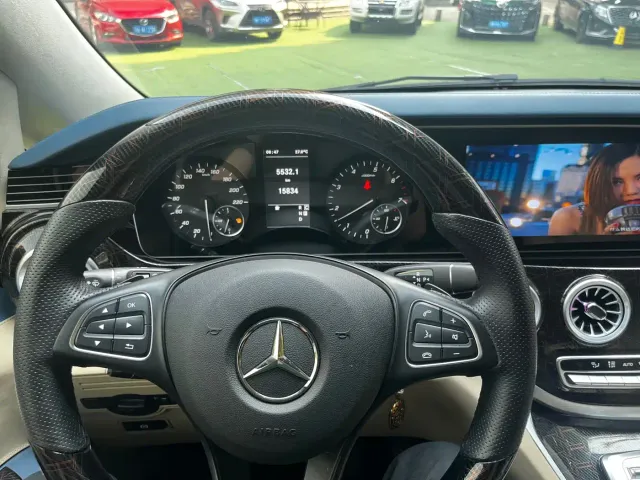 Mercedes-Benz Vito — Фото автомобиля 4