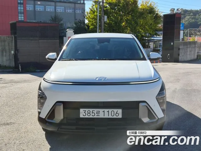 Hyundai Kona — Фото автомобиля 3