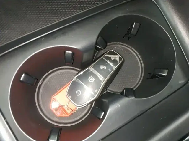 BYD Qin PLUS — Фото автомобиля 16