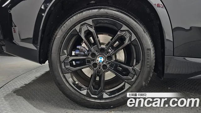 BMW X1 U11 — Фото автомобиля 6