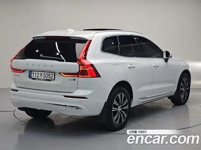 Вольво XC60 — Фото автомобиля 4