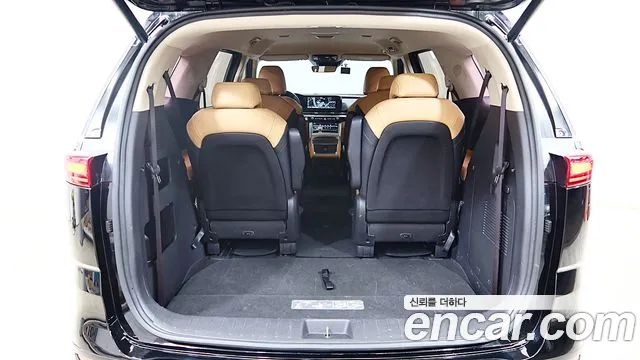 Kia Canival Carnival 4 поколение 9 мест Prestige — Фото автомобиля 6
