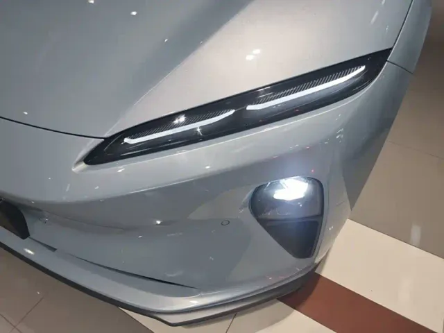 Nio ET5 — Фото автомобиля 23