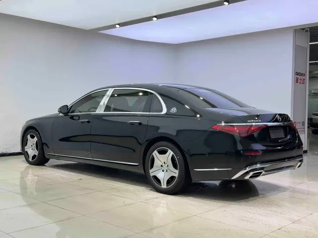 Mercedes-Benz Maybach S-Class — Фото автомобиля 14