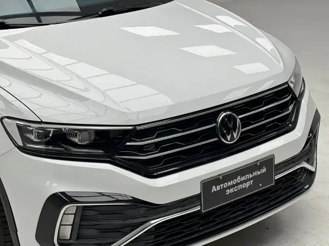 Volkswagen T-Roc — Фото автомобиля 5