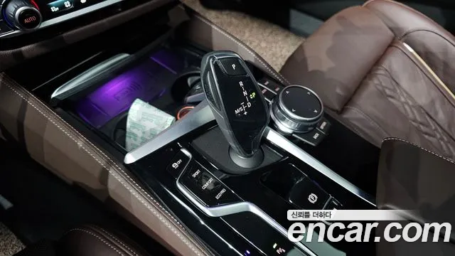 BMW 5-Series 5 серия (G30) 530i xDrive M Sport — Фото автомобиля 9