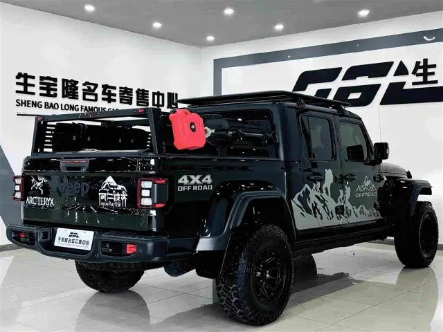 Jeep Gladiator — Фото автомобиля 4