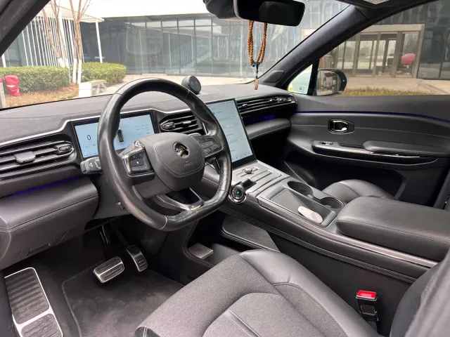 Nio EC6 — Фото автомобиля 5