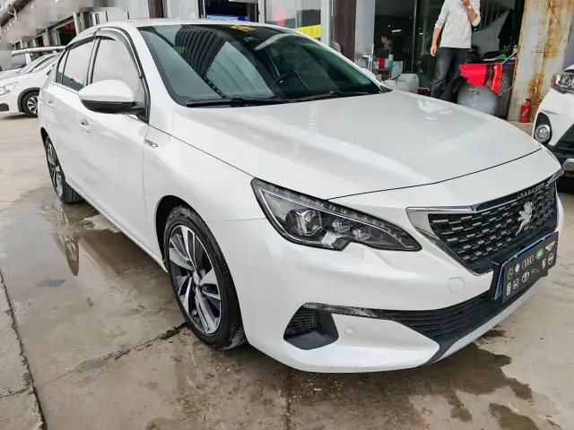 Peugeot 408 — Фото автомобиля 3