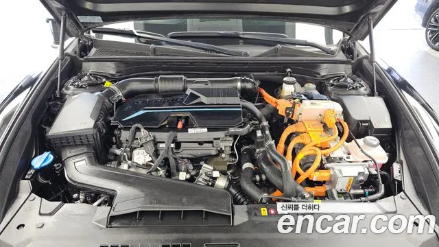 Hyundai Grandeur GN7 — Фото автомобиля 6