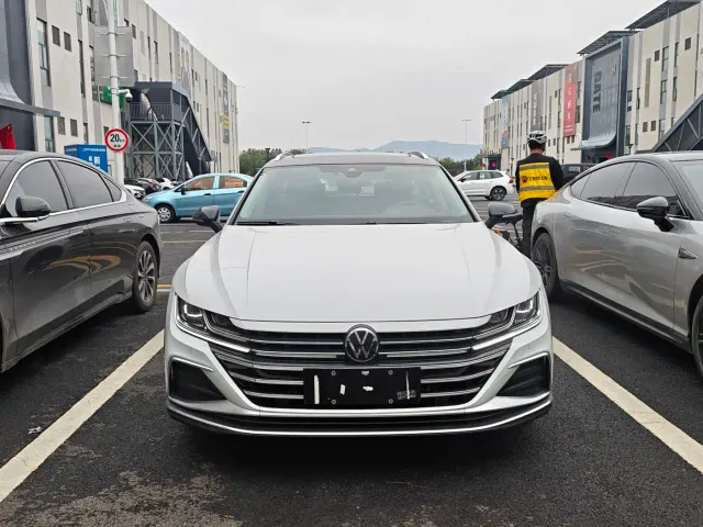 Volkswagen CC — Фото автомобиля 3