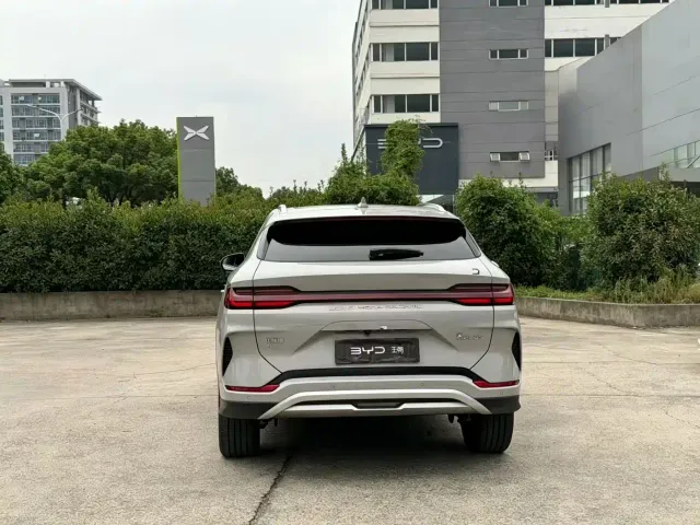 BYD Song PLUS — Фото автомобиля 6