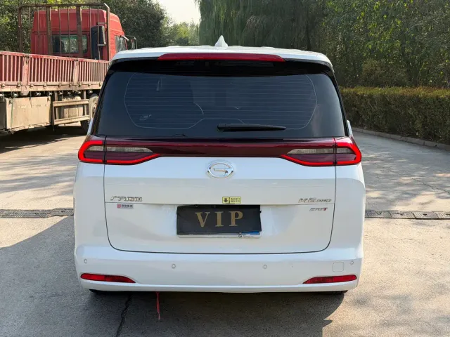 GAC Trumpchi M6 — Фото автомобиля 4