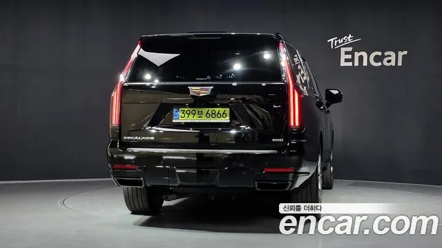 Cadillac Escalade Escalade 5 поколение — Фото автомобиля 4