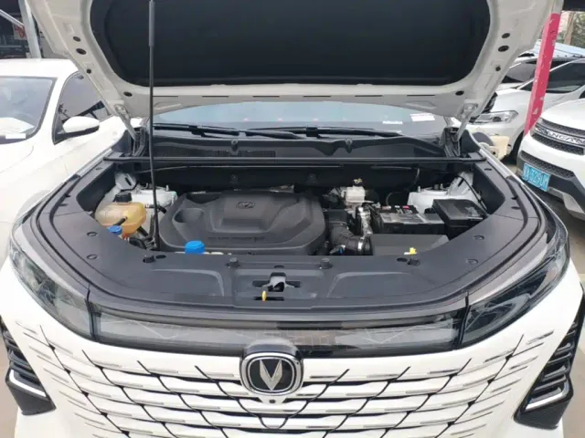 Changan CS75 Plus — Фото автомобиля 19
