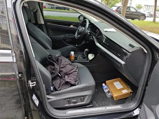 Volkswagen Passat — Фото автомобиля 7