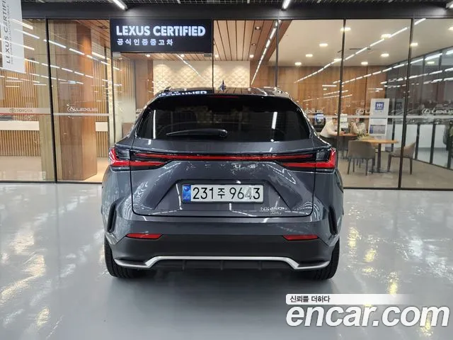Lexus NX NX450h+ 2nd Gen — Фото автомобиля 4