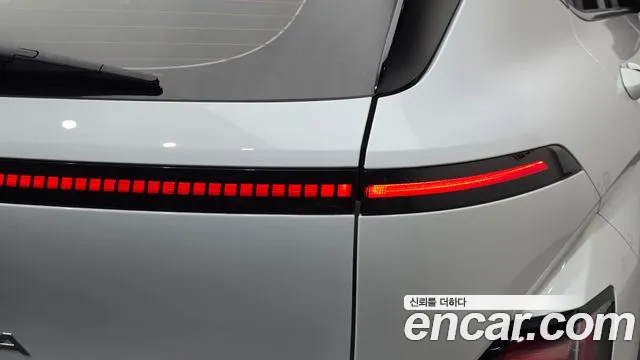 Hyundai Kona SX2 — Фото автомобиля 8