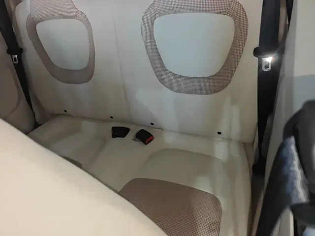 Wuling Hongguang Mini EV — Фото автомобиля 16