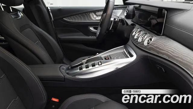 Mercedes-Benz AMG GT 4 двери 43 4MATIC+ — Фото автомобиля 9