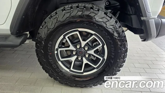 Jeep Wrangler Wrangler (JL) 2.0 Rubicon 2 двери — Фото автомобиля 21