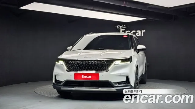 Kia Carnival 4th Gen — Фото автомобиля 3