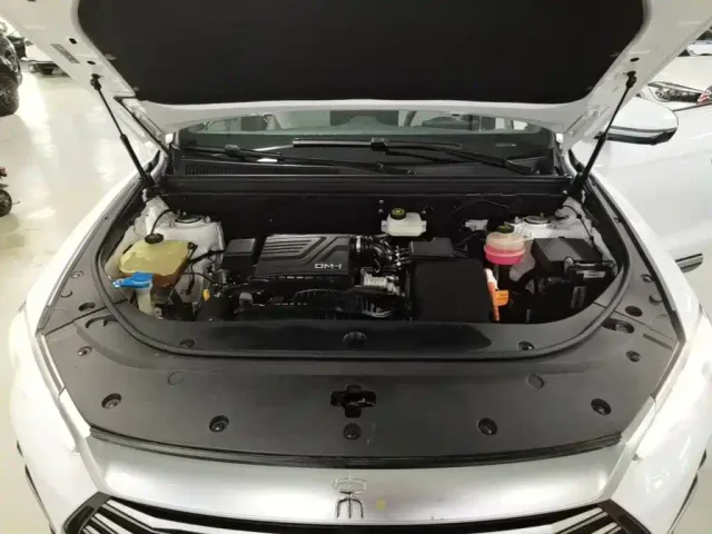 BYD Song Pro — Фото автомобиля 19