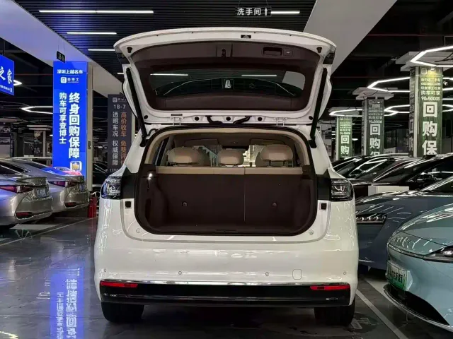Shangjie SUV — Фото автомобиля 14