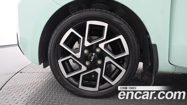 Kia RAY Новый Kia Ray Signature — Фото автомобиля 5