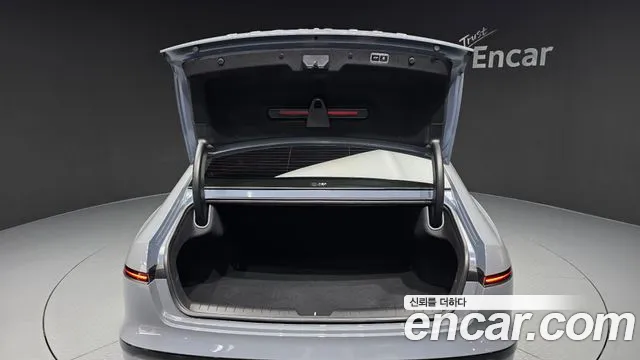 Hyundai Grandeur GN7 — Фото автомобиля 25