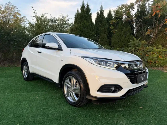 Honda Vezel — Фото автомобиля 3