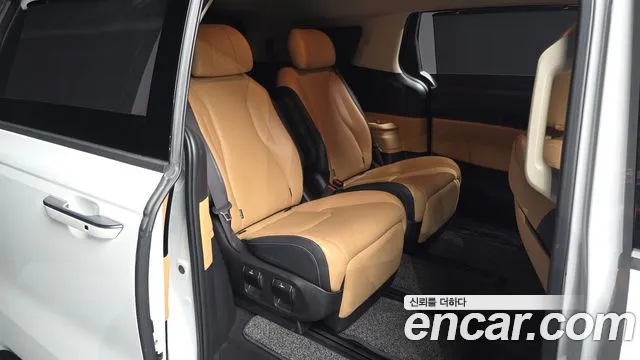 Kia Carnival 4th Gen — Фото автомобиля 17