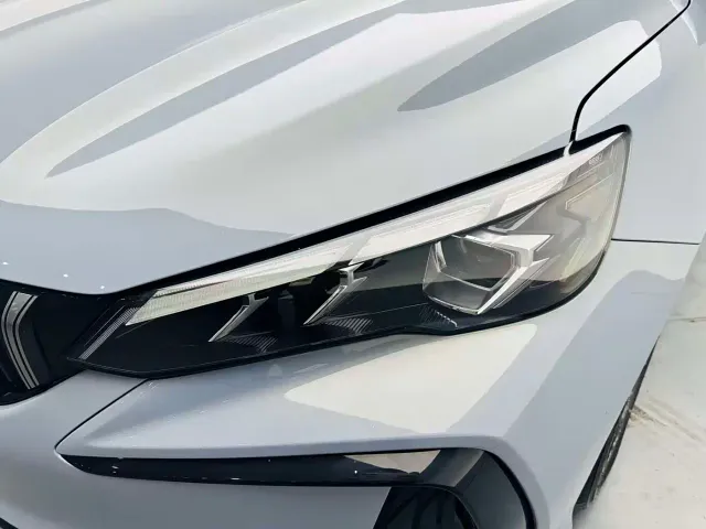 Geely Binrui — Фото автомобиля 3