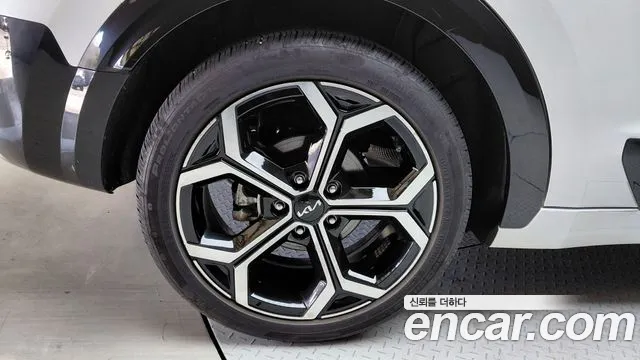 Kia Niro The All New Niro — Фото автомобиля 5