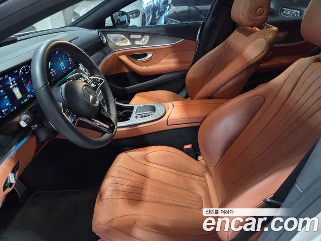 Mercedes-Benz CLS-Class — Фото автомобиля 15