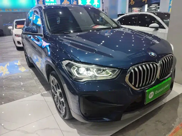 BMW X1 — Фото автомобиля 3