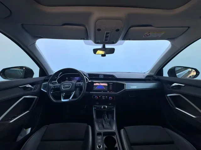 Audi Q3 — Фото автомобиля 10