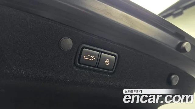 Hyundai Grandeur Новый Grandeur IG 3.0 LPi (Для проката) — Фото автомобиля 25