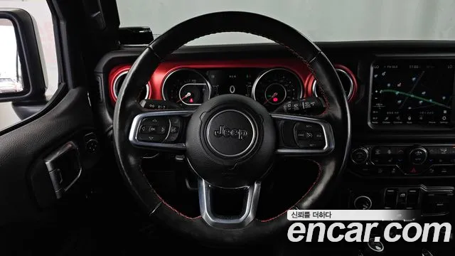 Jeep Wrangler JL — Фото автомобиля 13